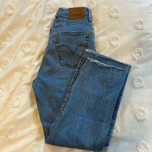 Levi’s Ribcage Straight Jean